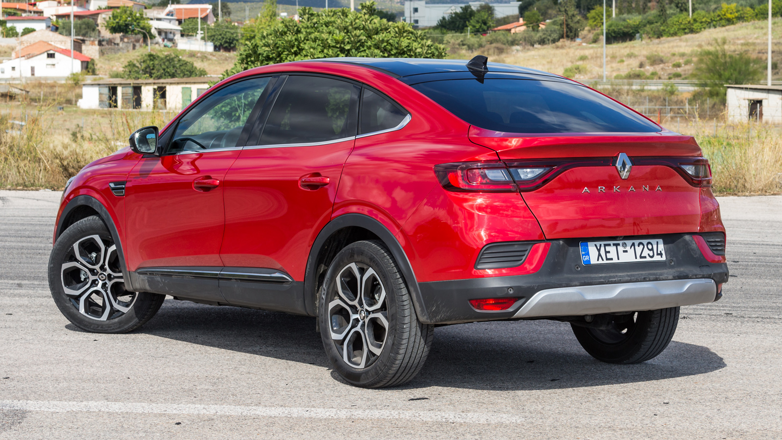 Renault Arkana: To Coupe SUV που σπάει το κατεστημένο 